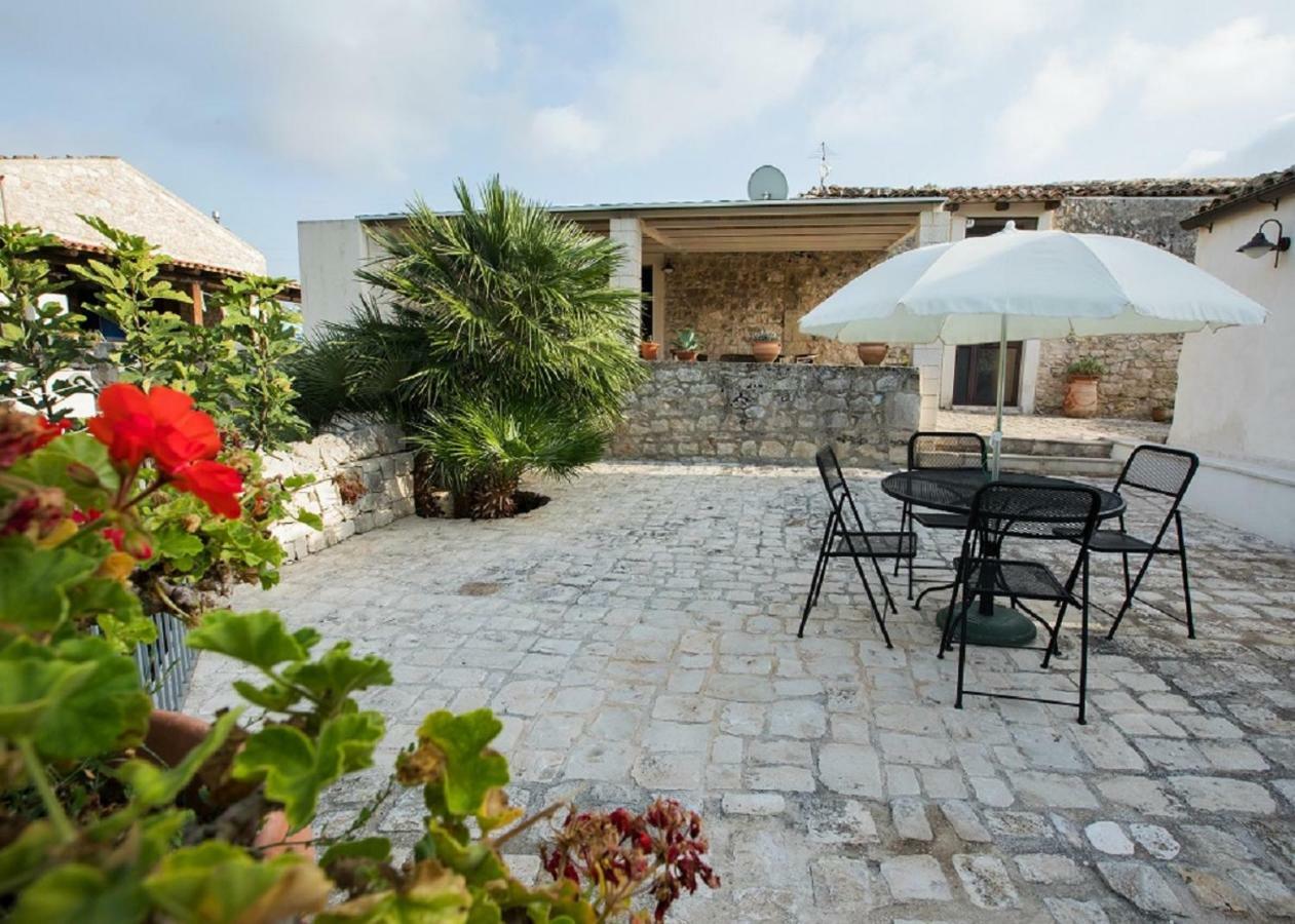 Agriturismo Villa Flavia 카사 세라피오리 외부 사진
