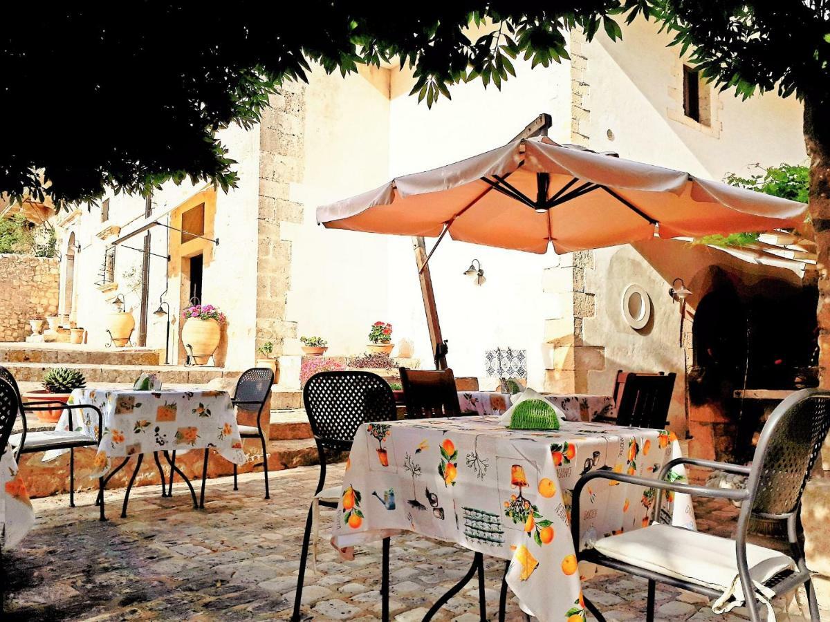 Agriturismo Villa Flavia 카사 세라피오리 외부 사진